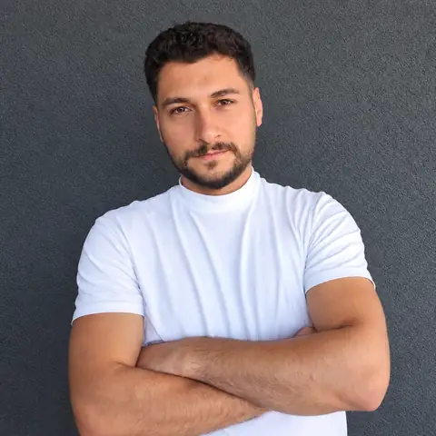 Onur Tutuş – Kurucu ve Editör