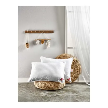 Taç Ascot Yastık 50 x 70 cm, beyaz çizgili pamuk kılıf – üretici görseli